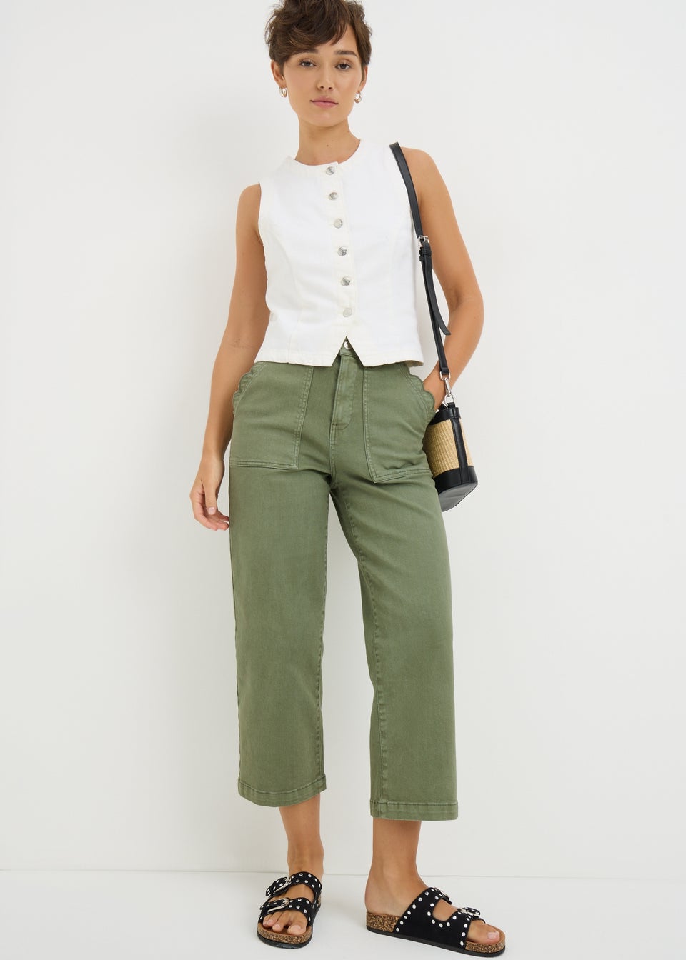 Green Scallop Edge Crop Jeans