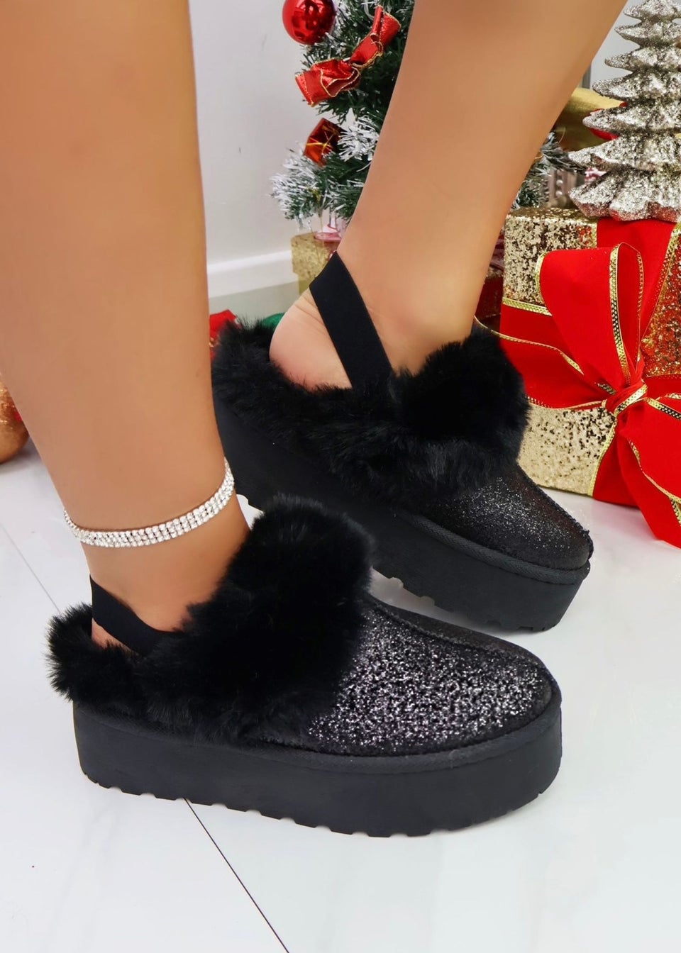 Love Lemonade Black Sparkly Glitter Snugg Platform Slippers