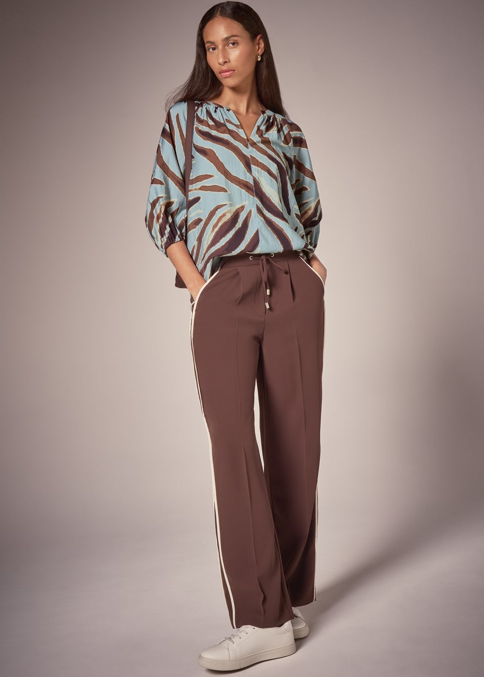 Et Vous Sage Zebra Popover Blouse