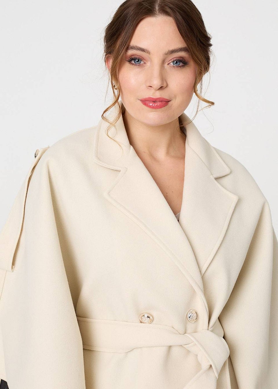Izabel London White Cape Coat With Belt