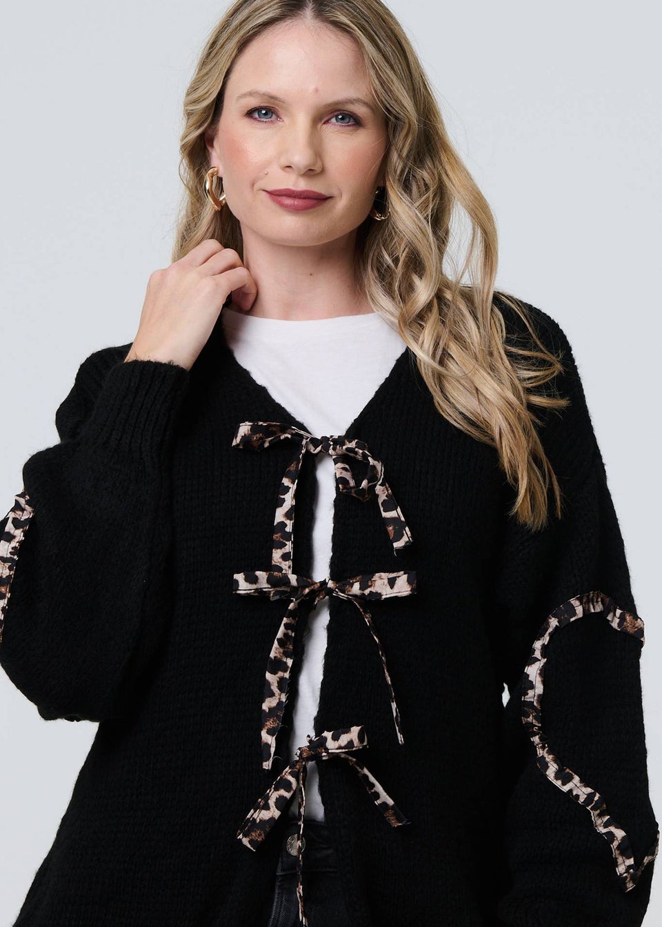 Izabel London Black Animal Print Trim Tie Front Cardigan