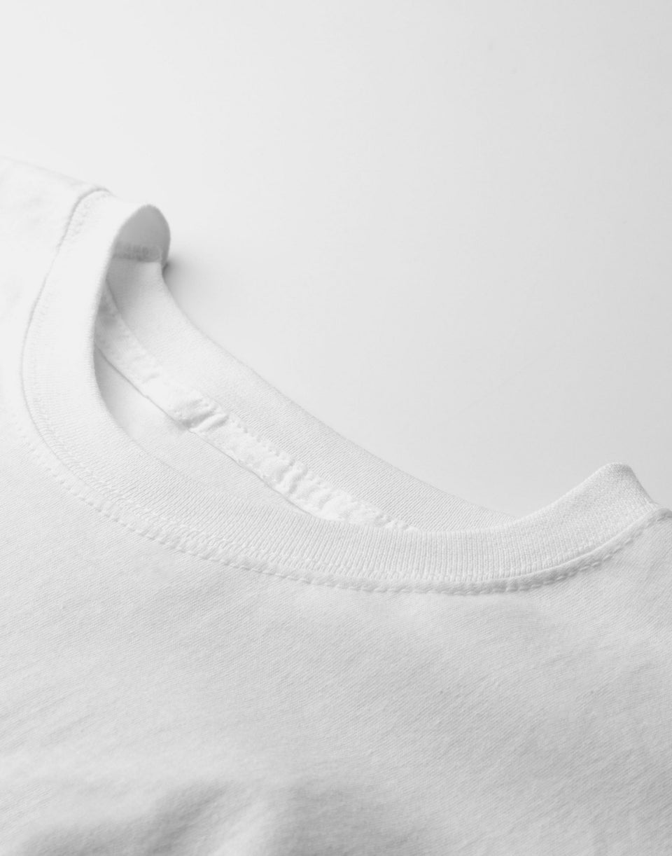 Yale Unisex White Crest Logo Short Sleeved T-Shirt