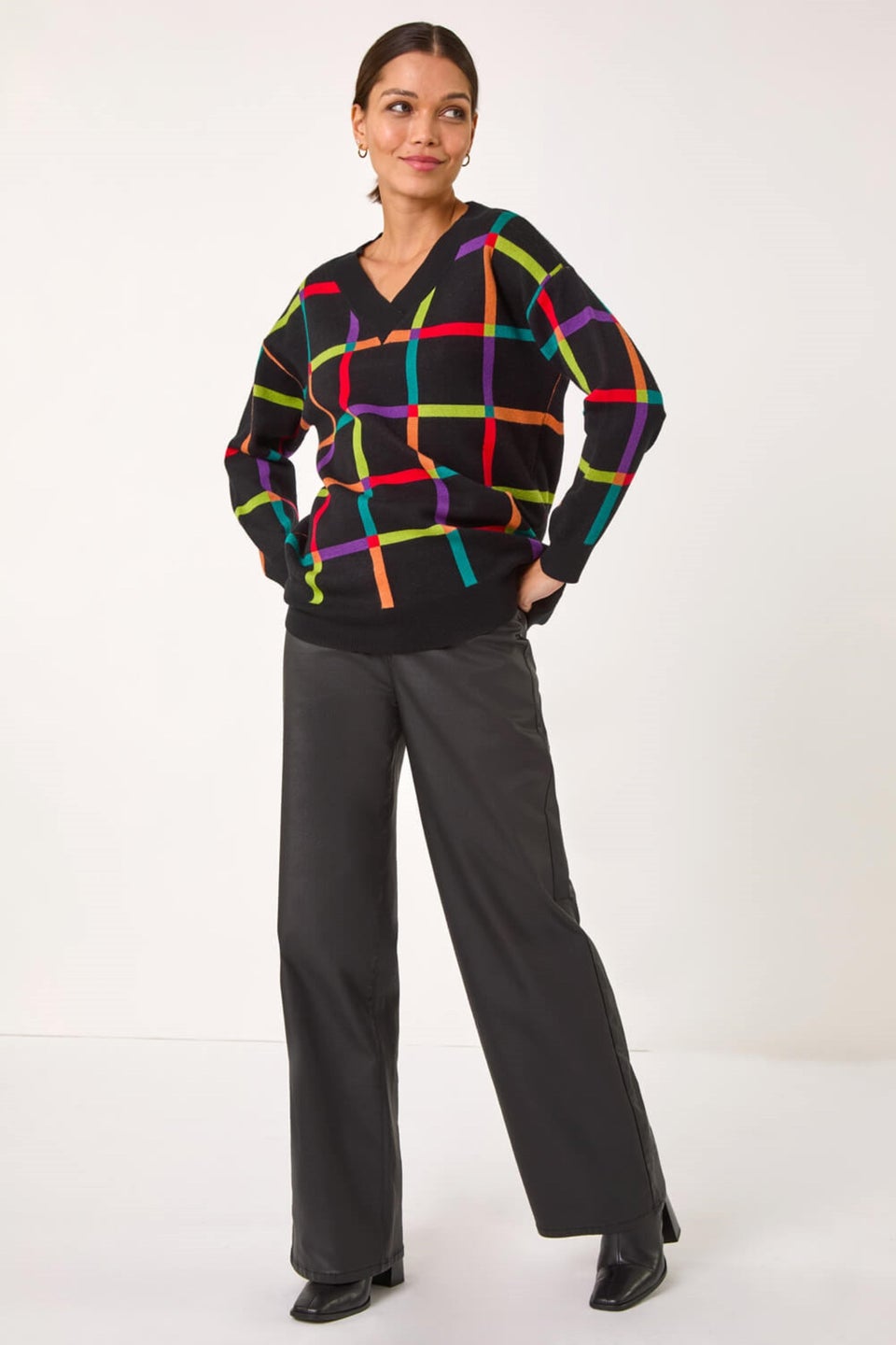 Roman Black Grid Pattern V-Neck Knit Jumper