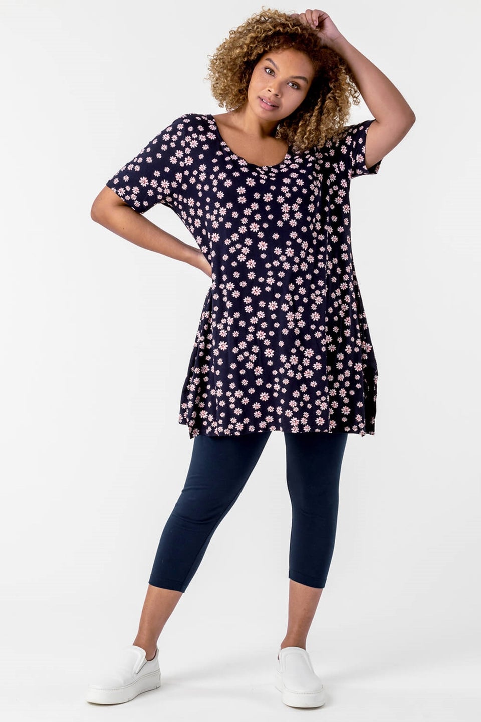 Roman Navy Curve Plain Elastic Waist Cropped Leggings