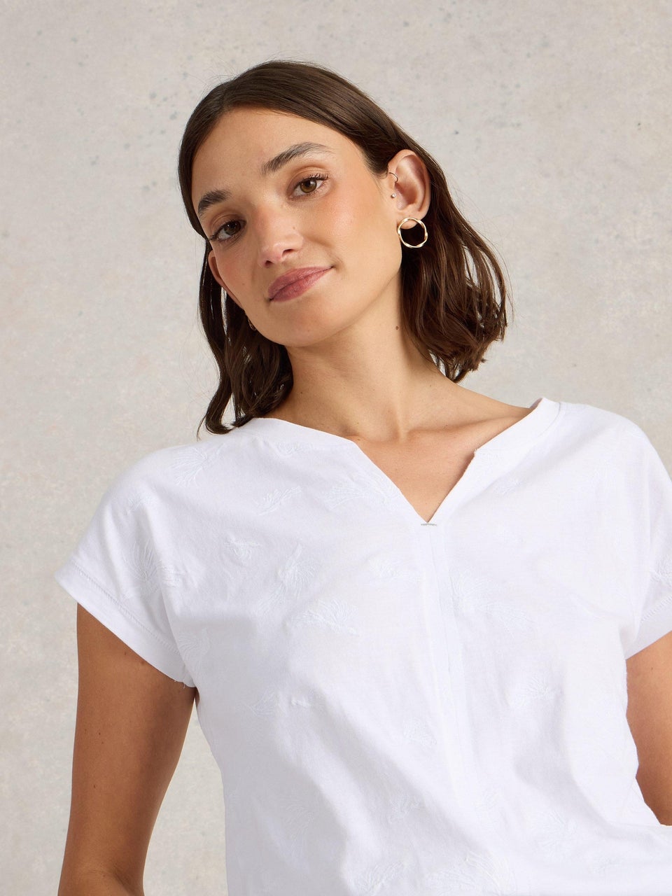 Besticktes T-Shirt Nelly