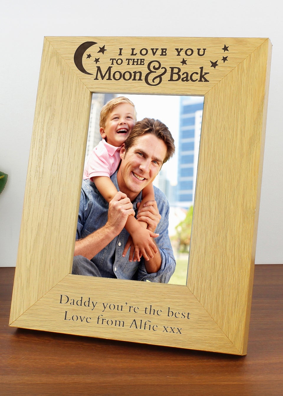 Personalised Memento Company Oak Finish Photo Frame (6x4)