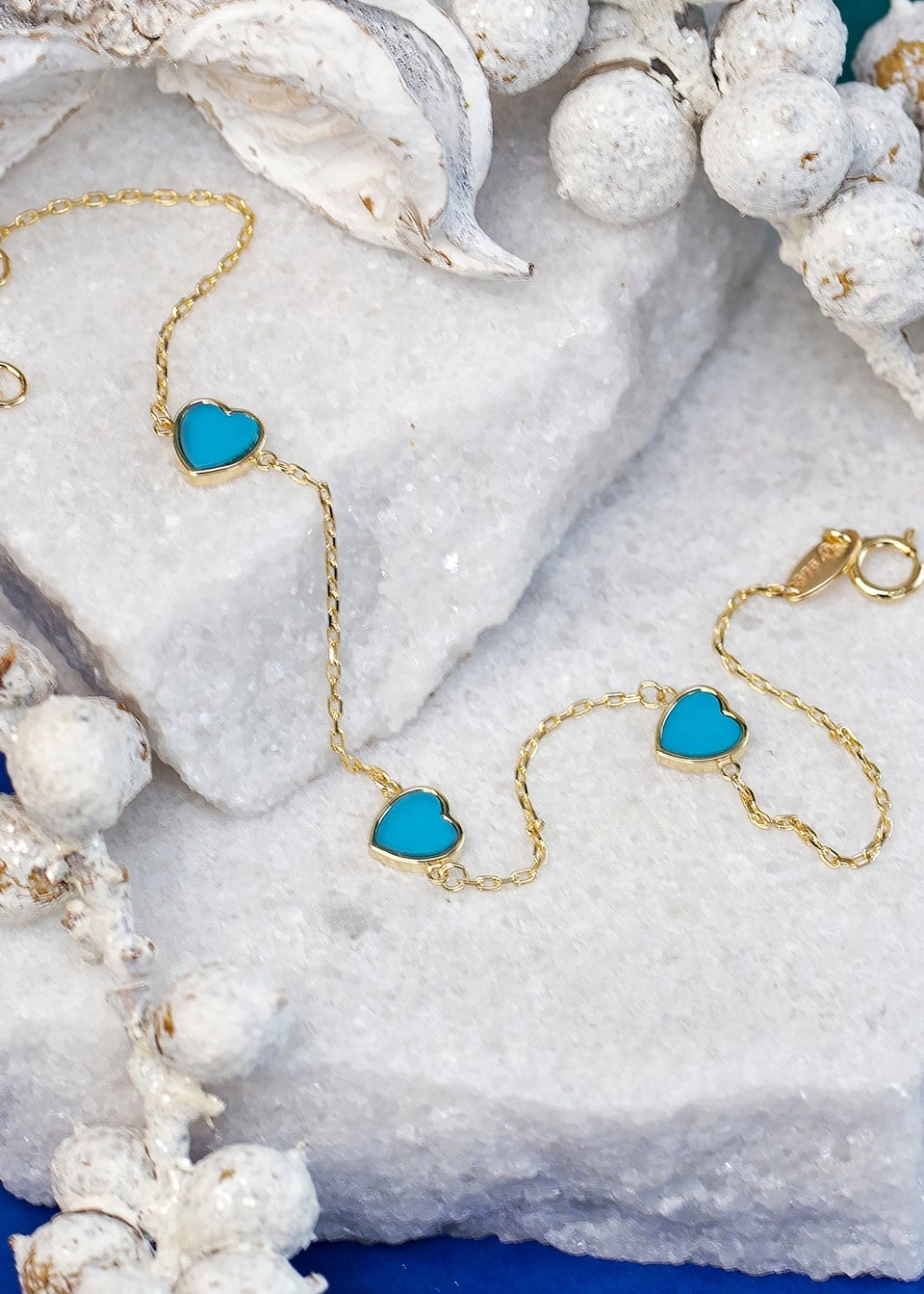 Golden Moments 9ct Yellow Gold 3 x 6mm Turquoise Heart Petals Bracelet