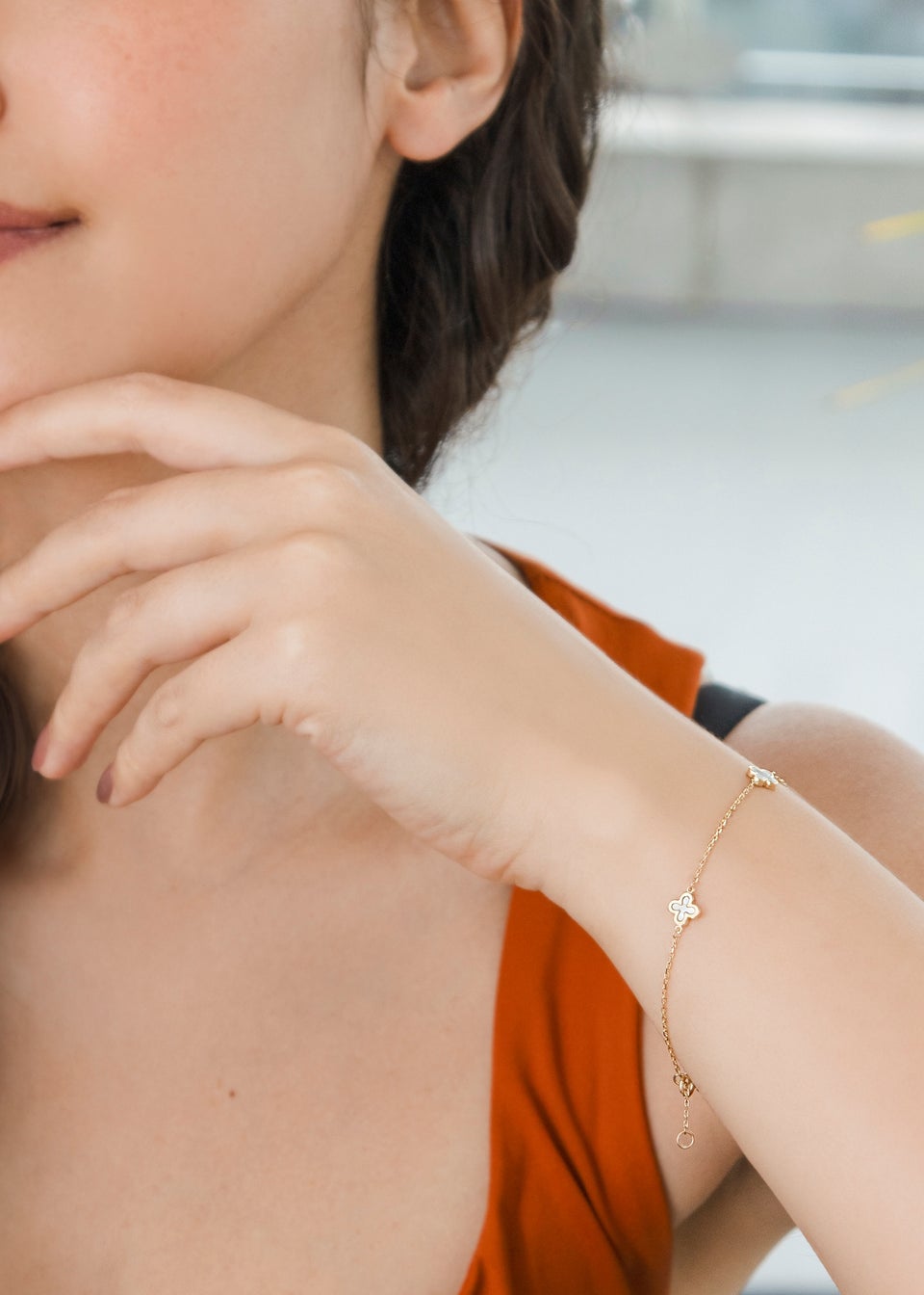 Golden Moments 9ct Yellow Gold 3 x 6.5mm Mother of Pearls Clover Petals Bracelet