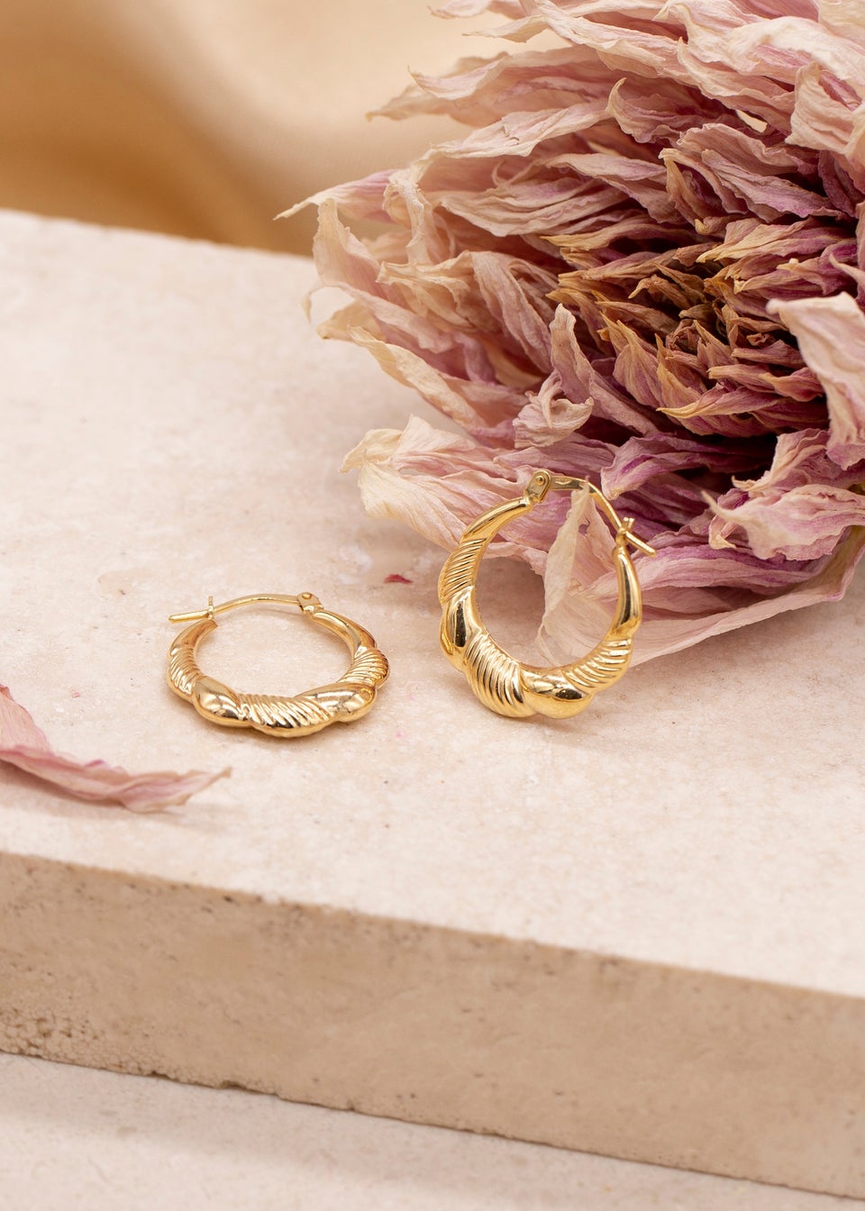 Golden Moments 9ct Yellow Gold Patterned Scallop Edge Creole Earrings