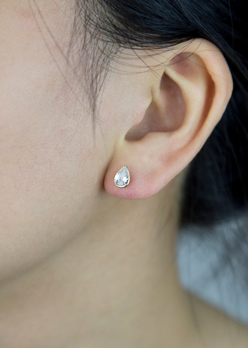 Golden Moments 9ct Yellow Gold CZ Teardrop Stud Earrings