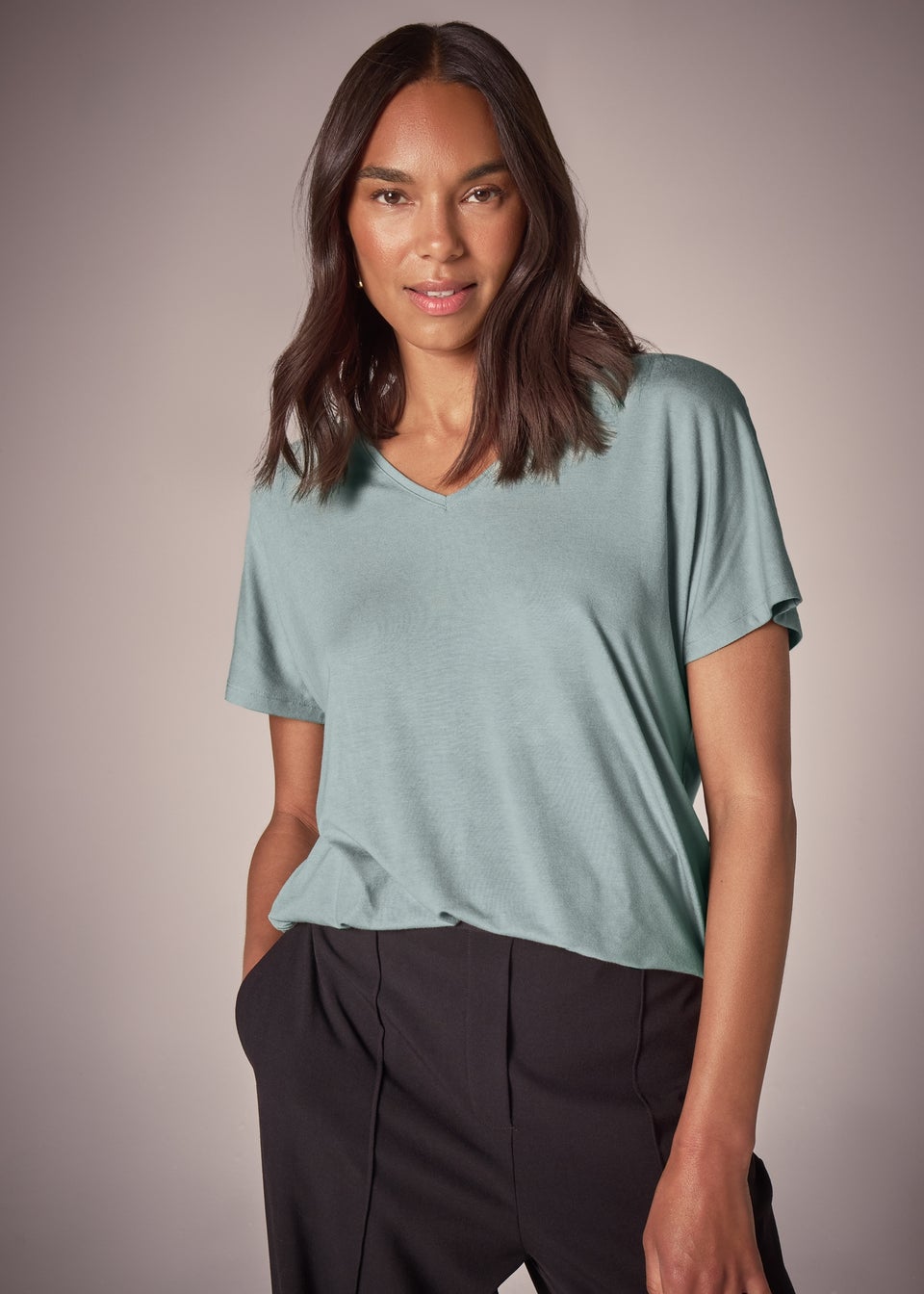 Et Vous Sage V Neck Top