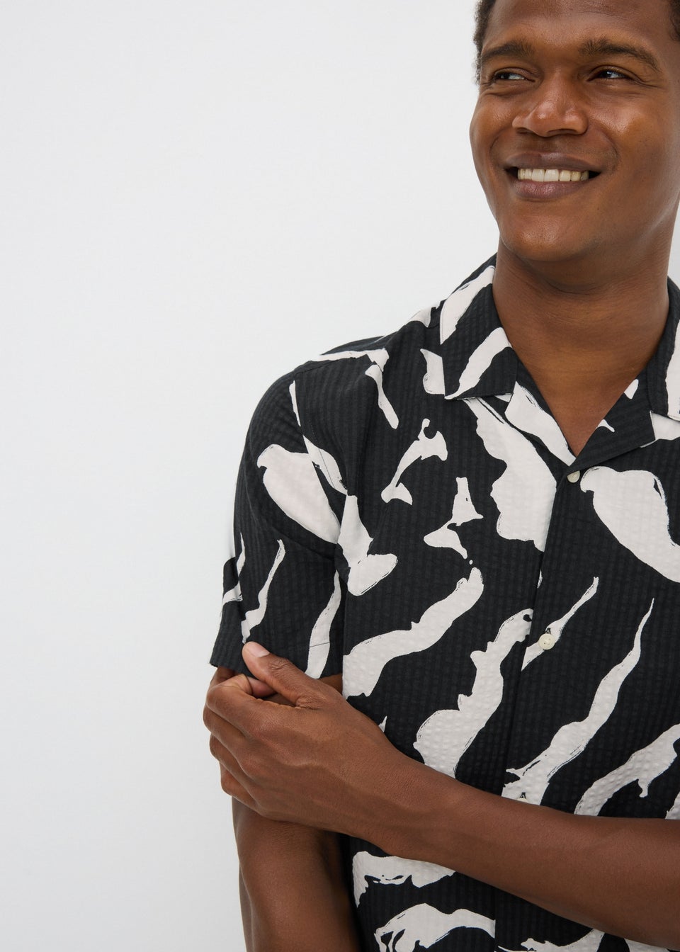 Black Mono Print Seersucker Shirt