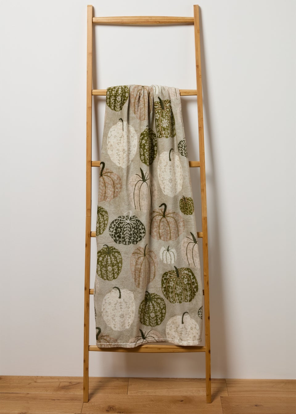 Green Pumpkin Print Throw