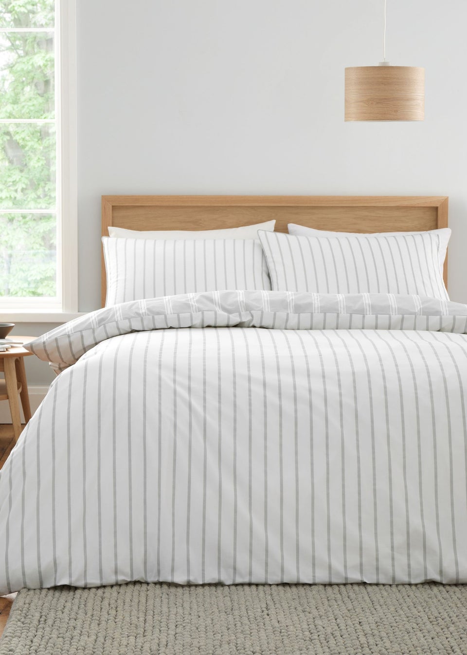 Bianca Fine Linens Ashford Stripe 200 Thread Count Cotton Percale Reversible King Duvet Cover Set Silver Grey