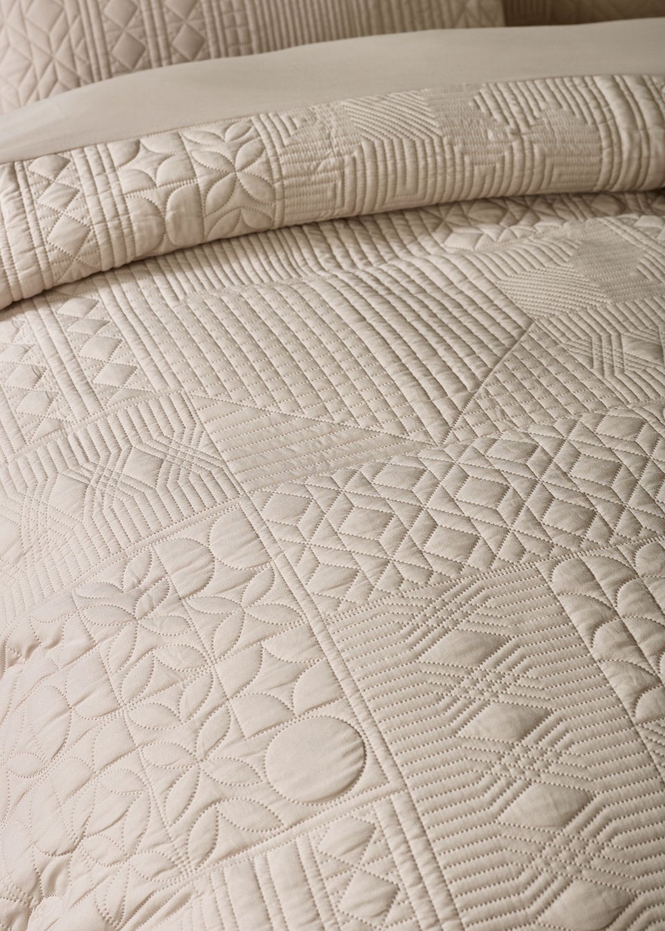 Catherine Lansfield Folkstone Geo Duvet Cover Set