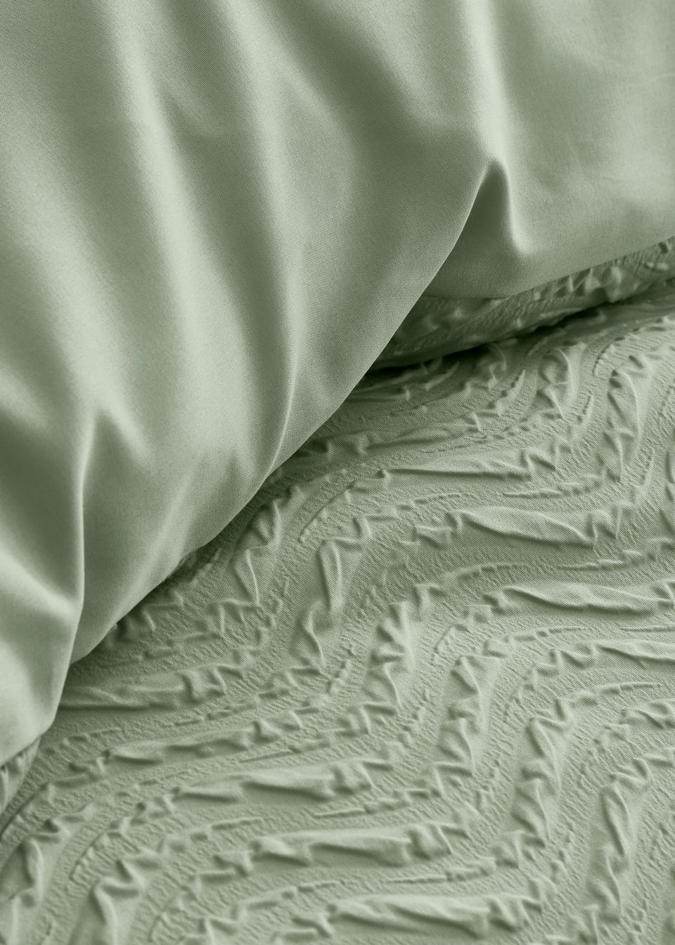 Catherine Lansfield Heatset Wave Duvet Cover Set