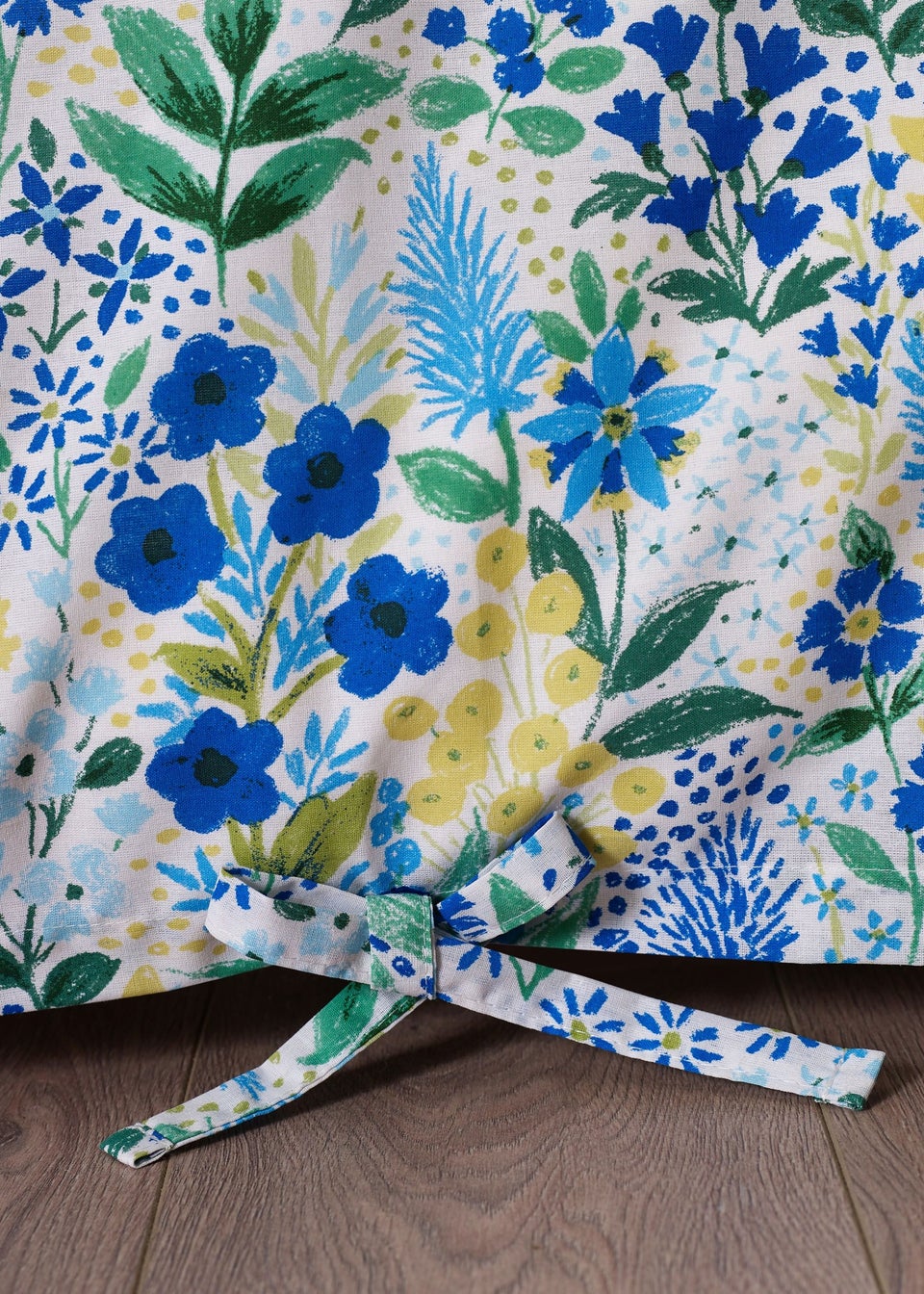 Catherine Lansfield Tilly Floral Reversible Duvet Cover Set