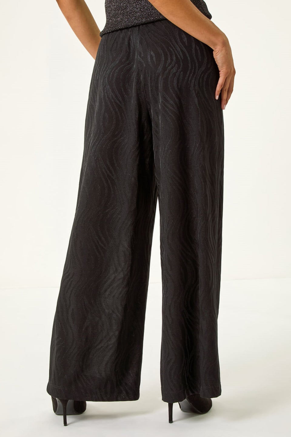 Roman Black Petite Jacquard Wide Leg Trouser