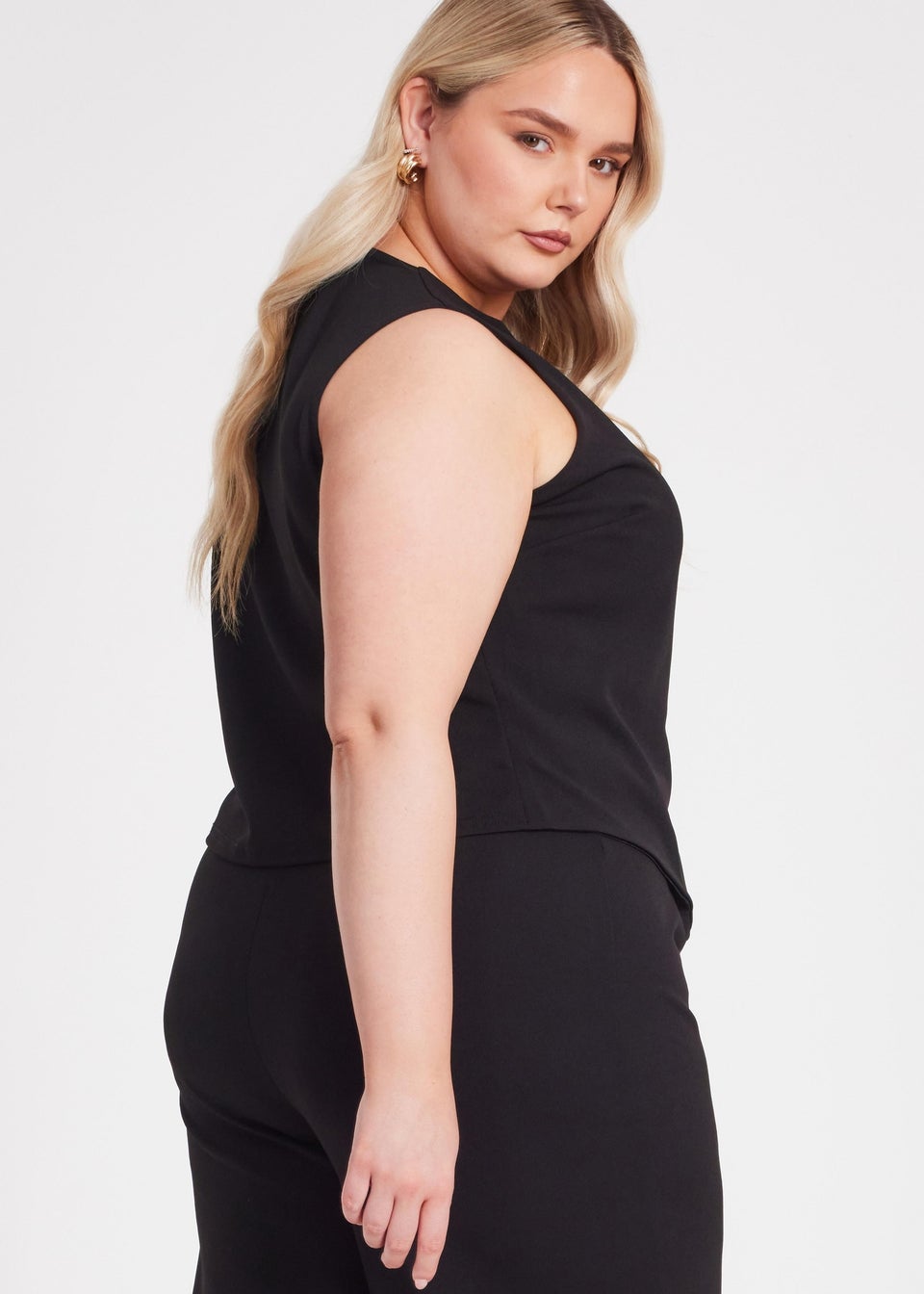 Quiz Black Curve Waistcoat