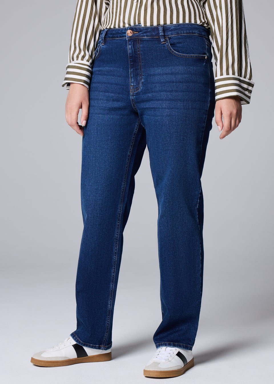 Darkwash Straight Leg Jeans