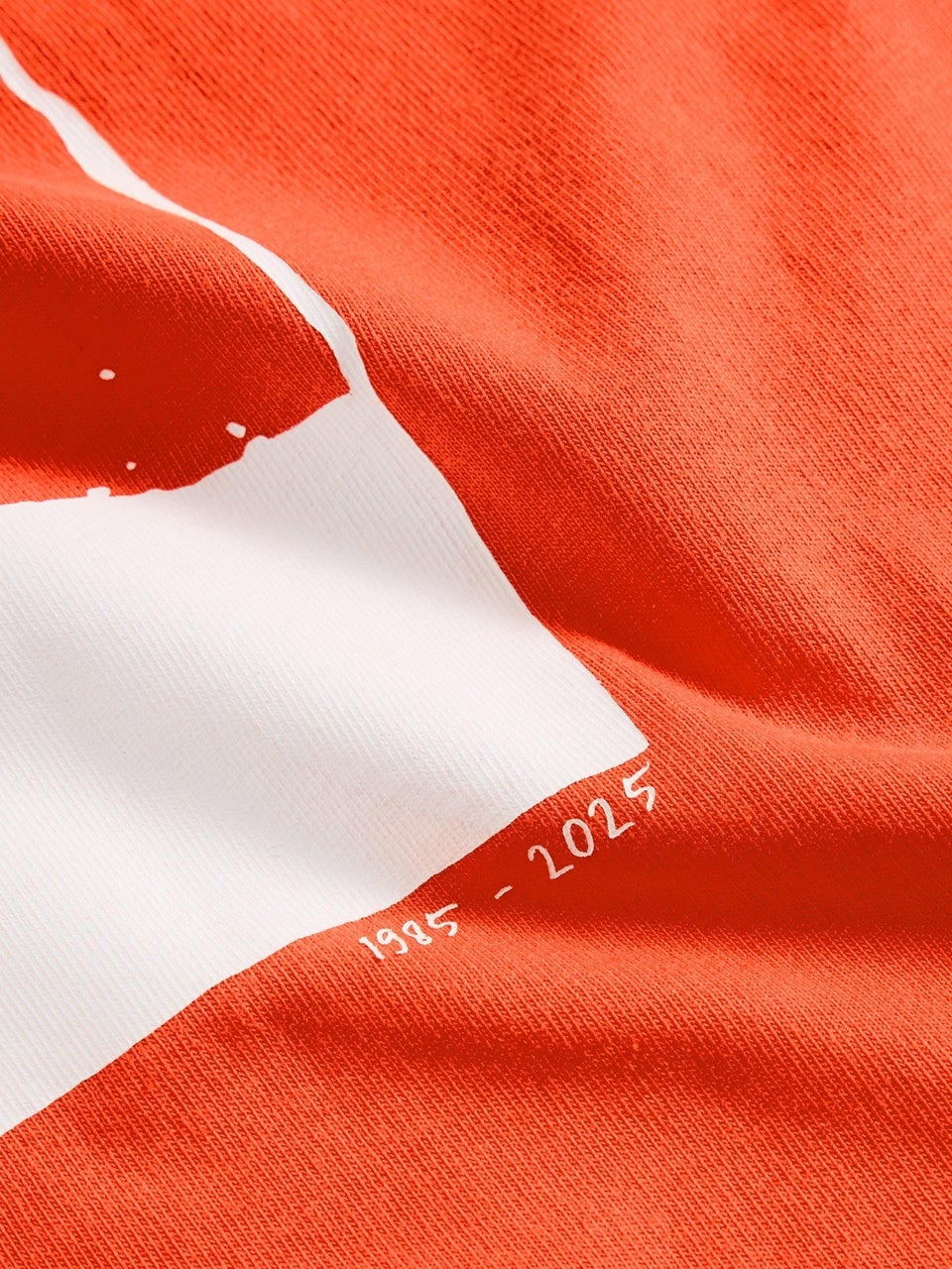 T-Shirt mit Tasche
