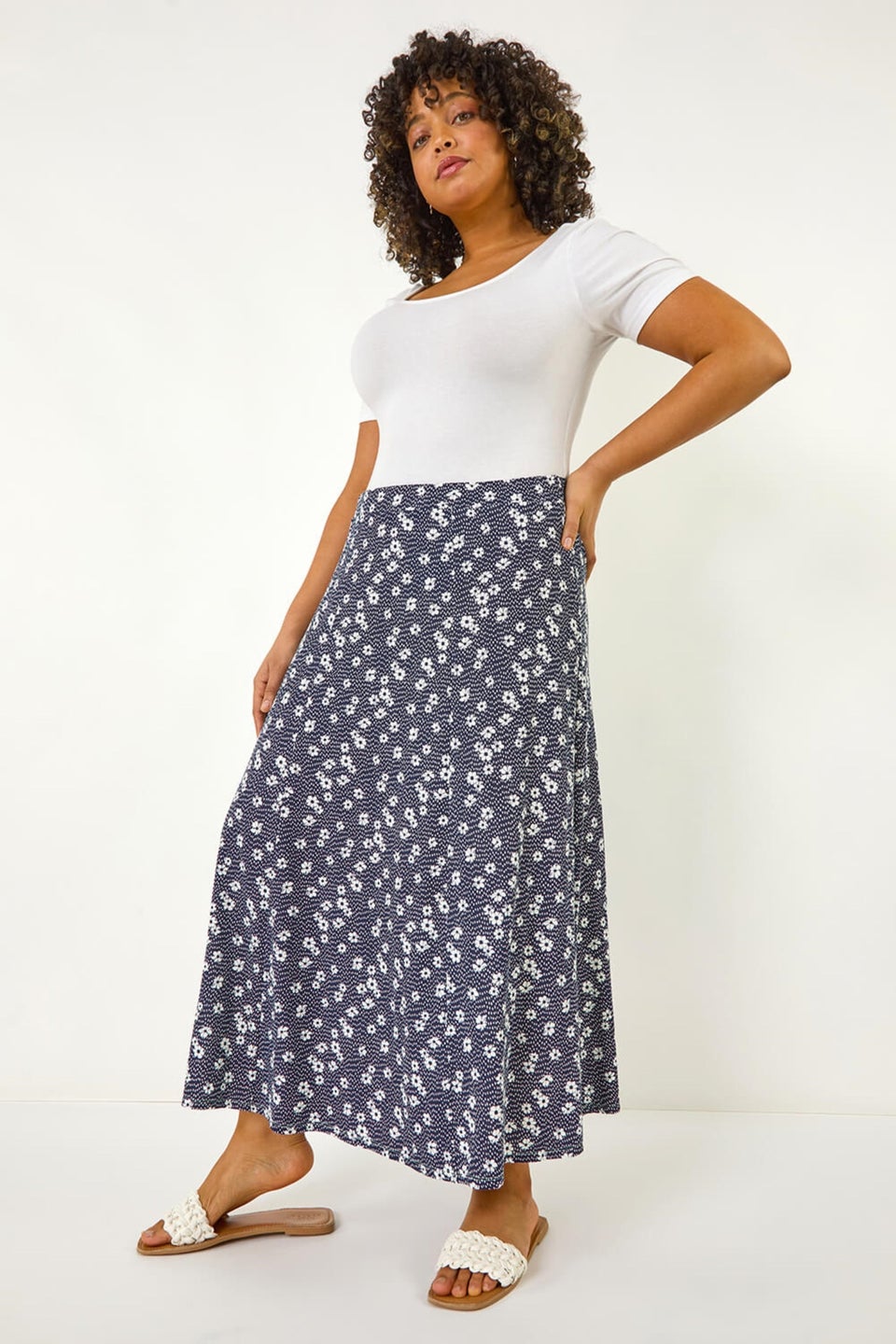 Roman Navy Curve Daisy Print Midi Skirt