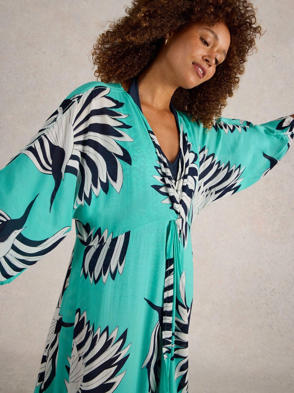 Cleo Kimono