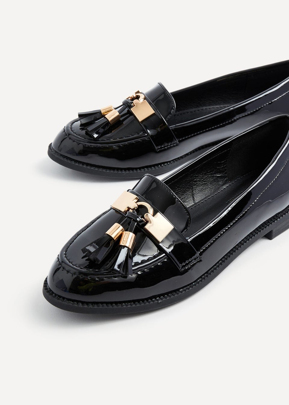 Linzi Tonia Black Patent Classic Loafer