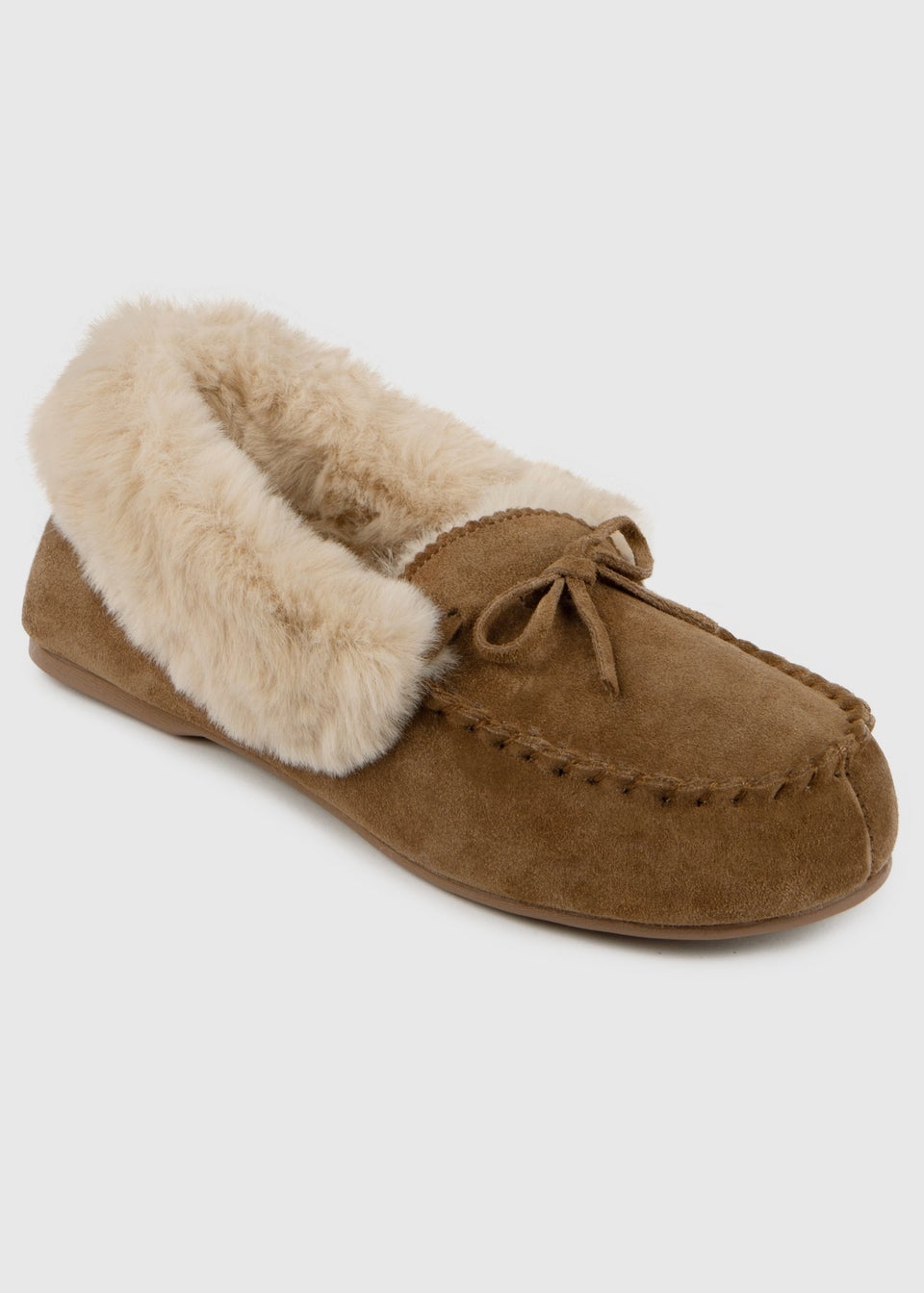 Totes Isotoner Tan Genuine Suede Moccasin with Faux Fur Lining