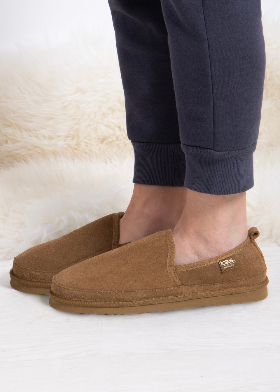 Totes Isotoner Tan Real Suede Full Back Slipper