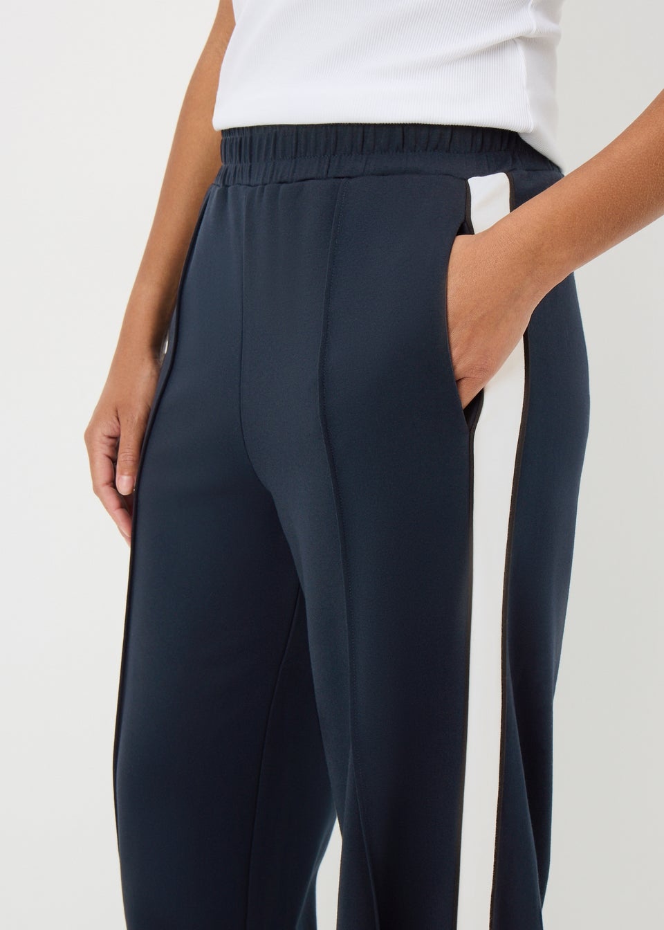 Navy Wide Leg Stripe Trouser