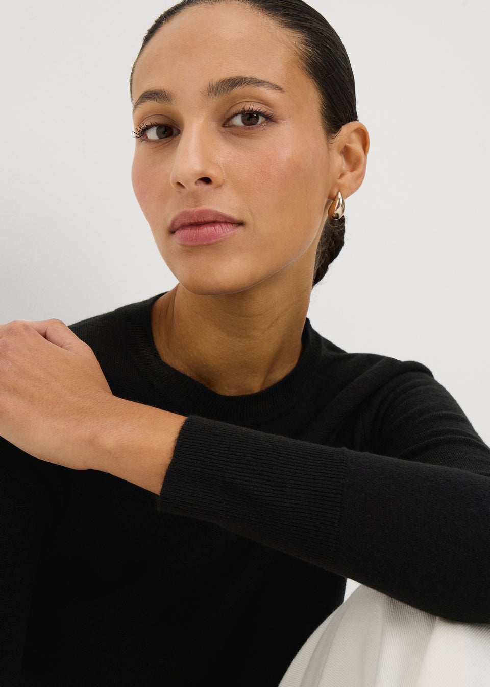 Black Crewneck Soft Jumpers