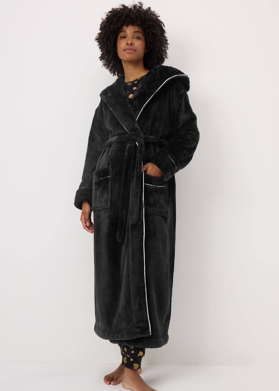Black Contrast Dressing Gown