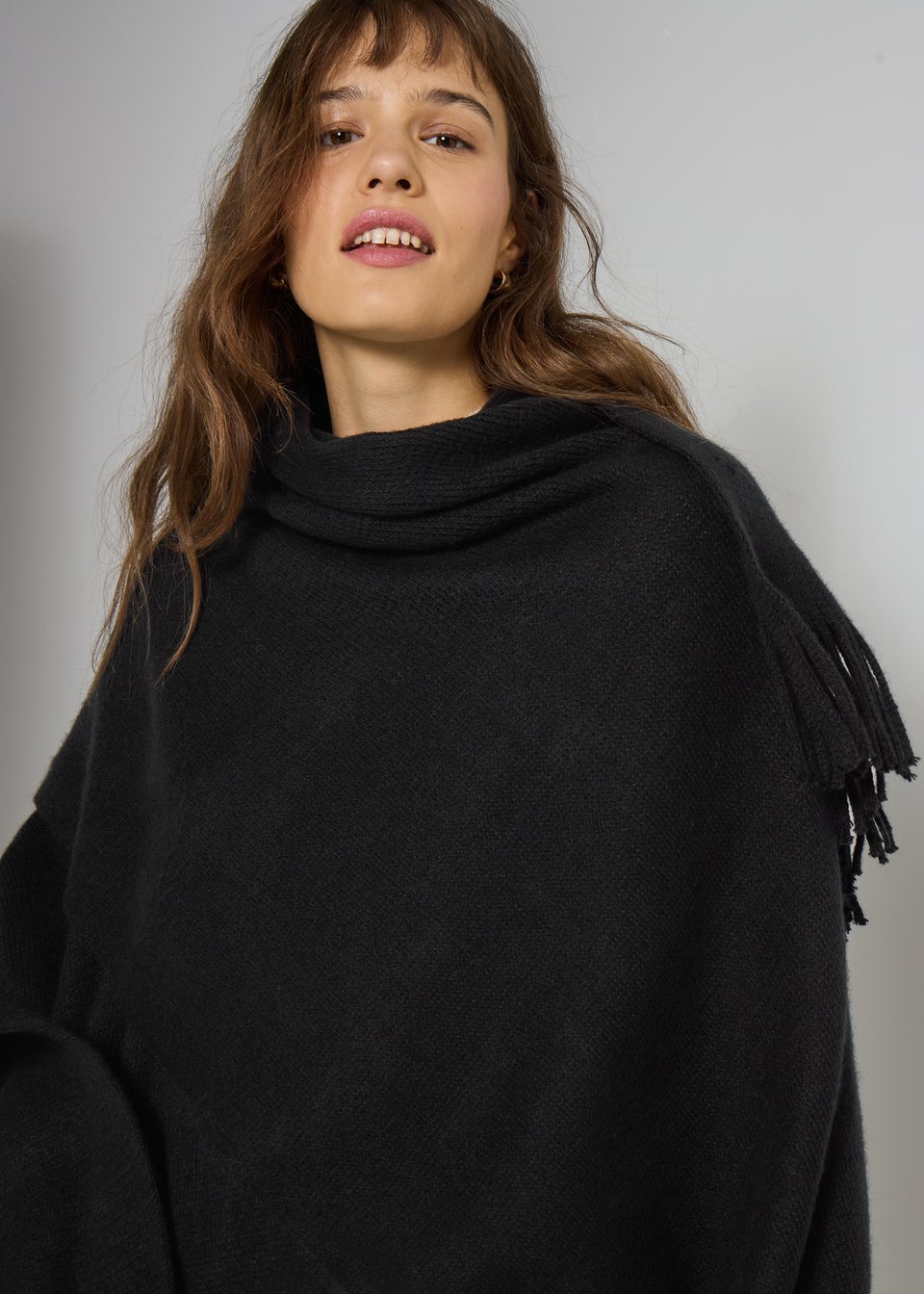 Black Basic Shawl