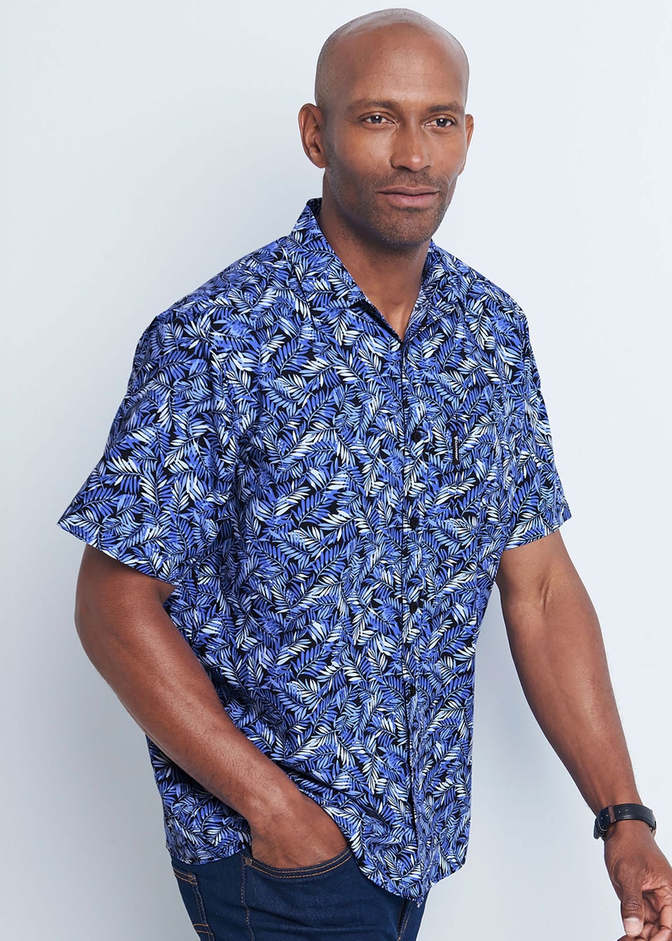 Cotton Traders Navy Guinness Short Sleeve Soft Touch Leaf Print Shirt