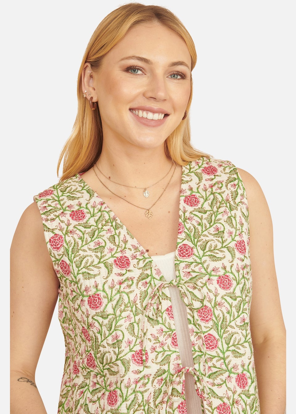 Yumi White Floral Reversible Cotton Quilted Waistcoat