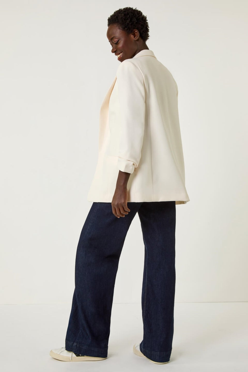 Roman Ivory Tailored Ruched Sleeve Stretch Blazer