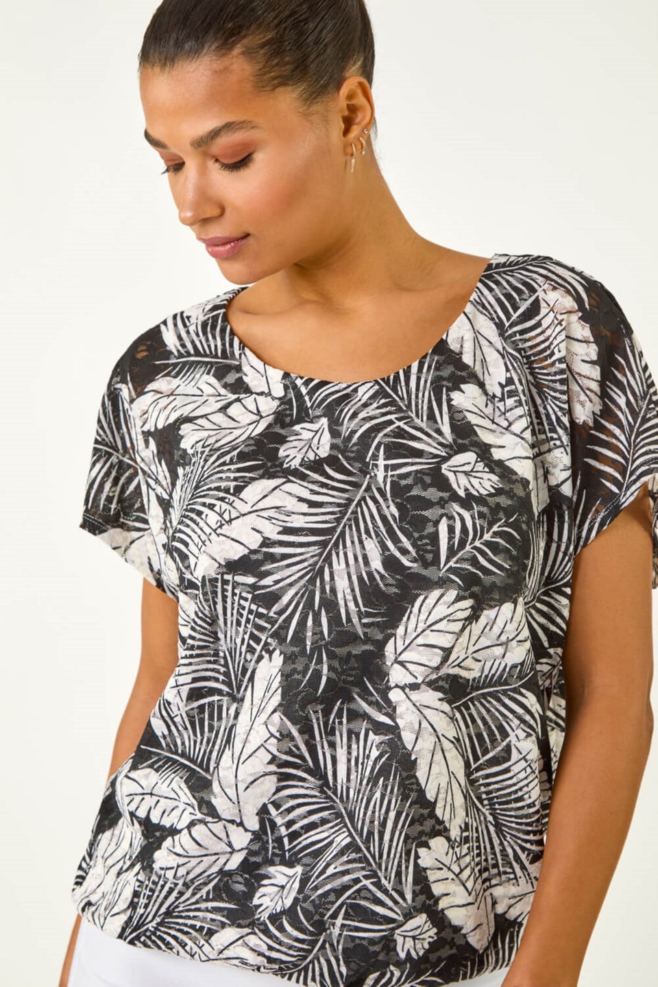 Roman Black Leaf Print Lace Bubble Hem Top