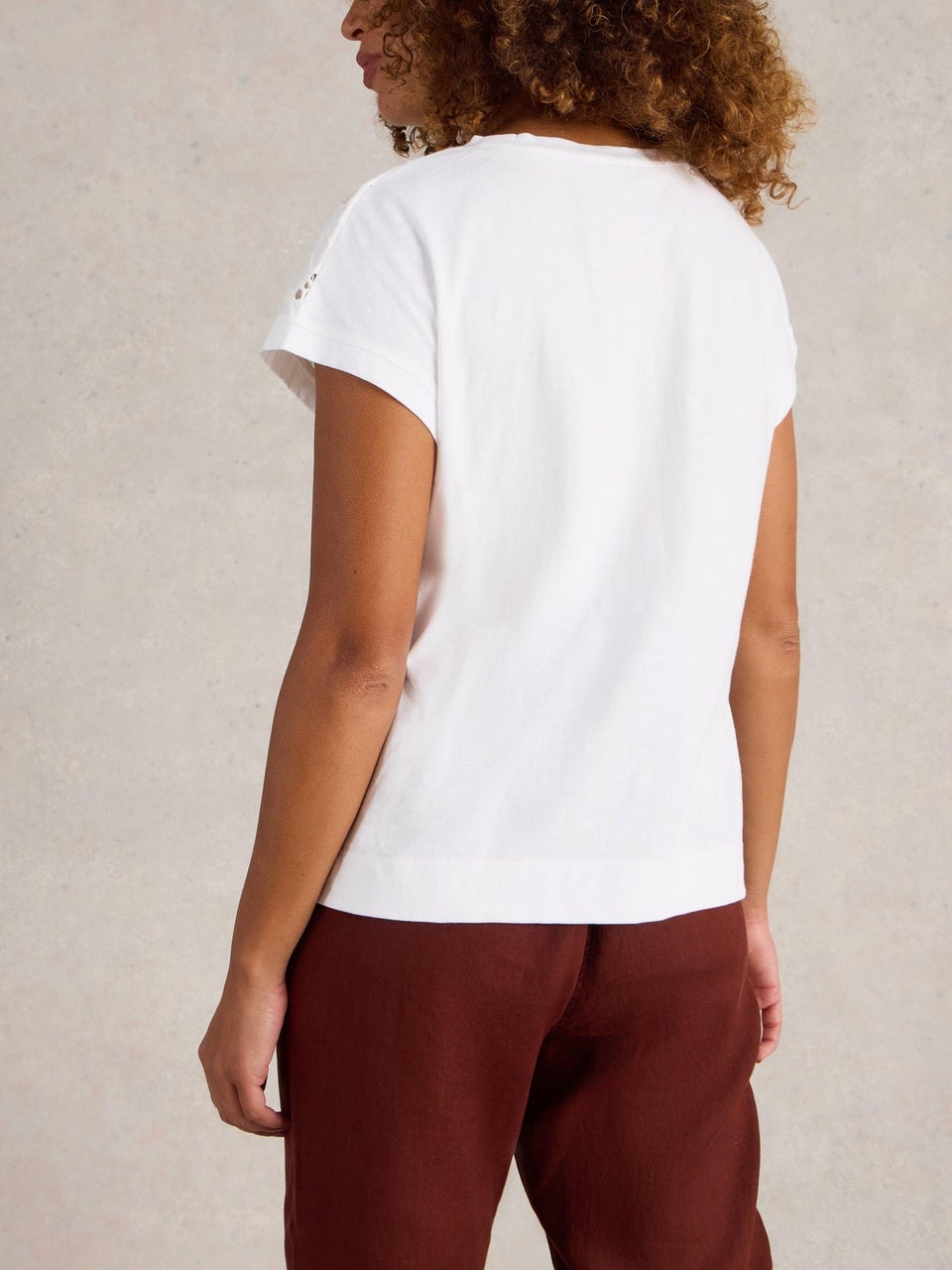 Besticktes T-Shirt Thea