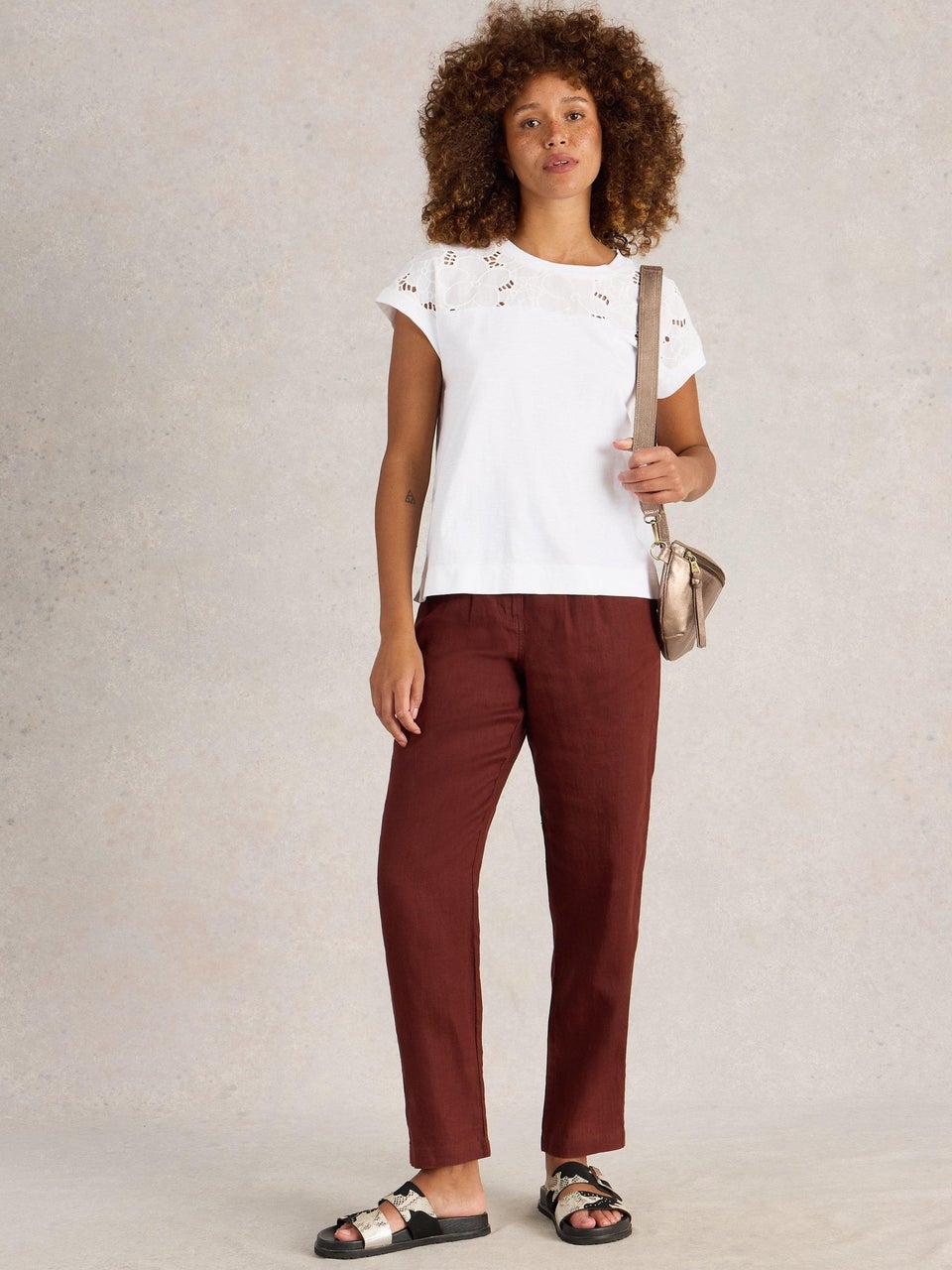 Besticktes T-Shirt Thea