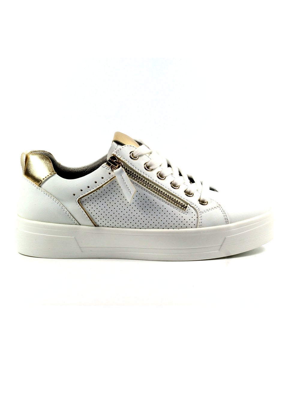 Lunar White Nia Trainer