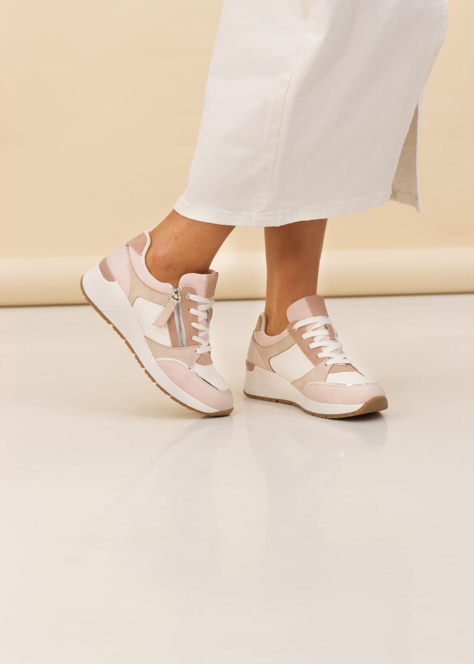 Lunar Pink Birkdale Trainer