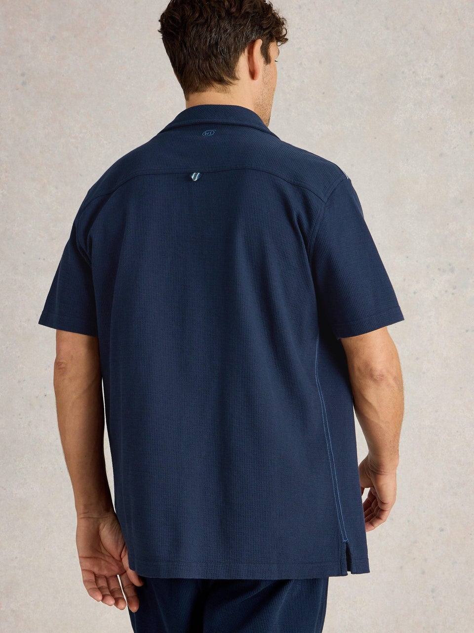 Geripptes Jerseyhemd