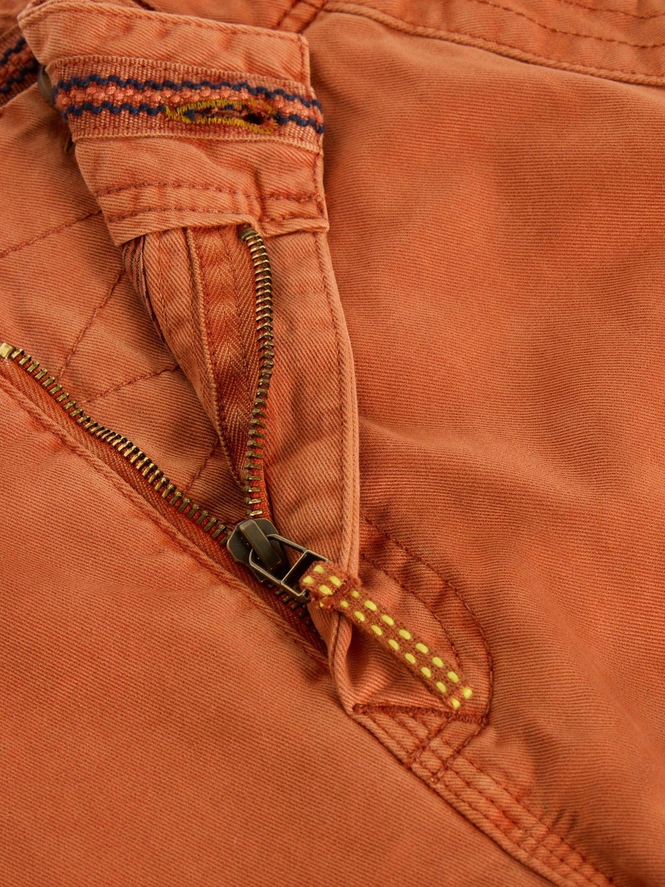 Halsall Cargoshorts aus Bio-Baumwolle