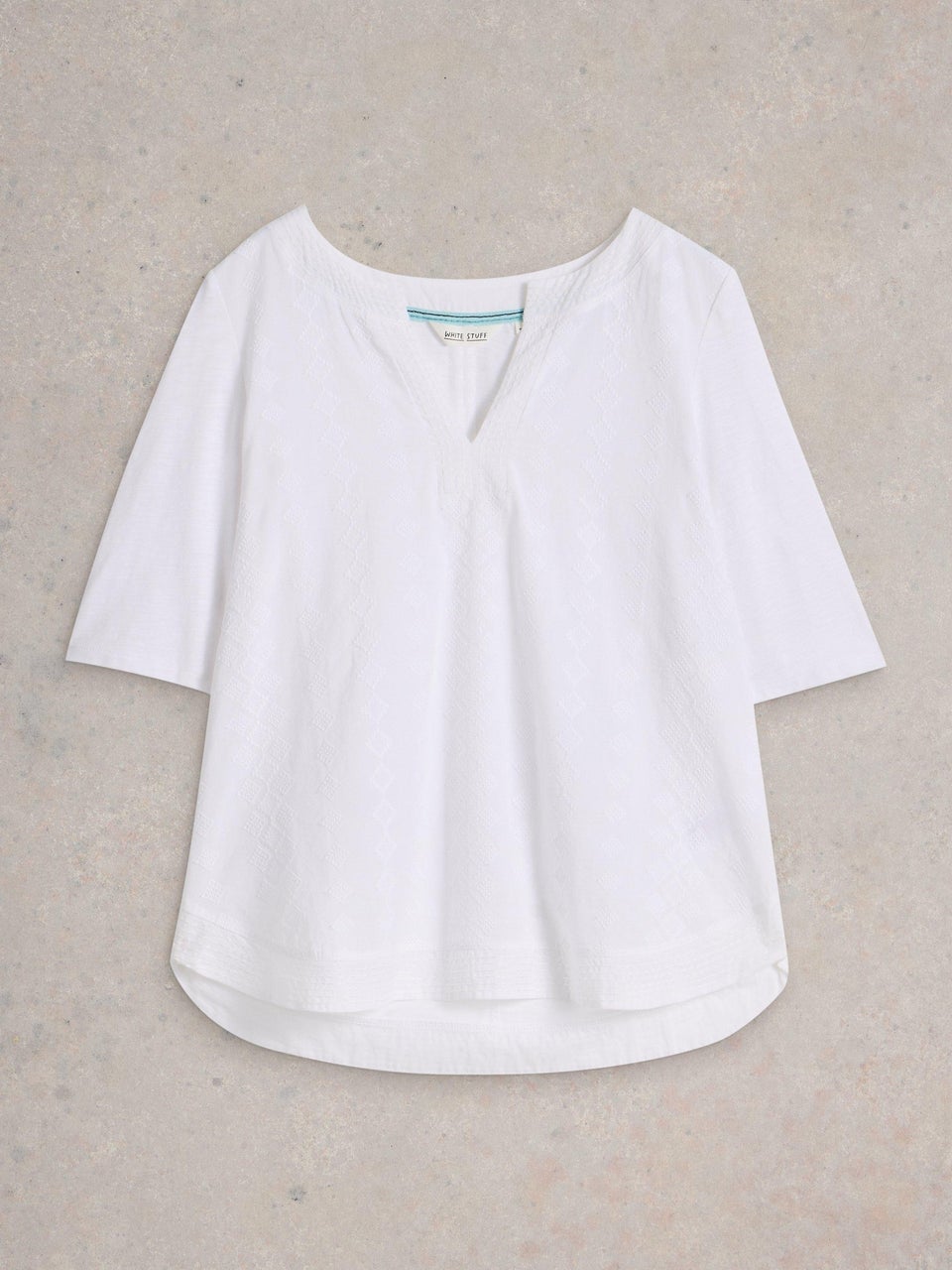 T-Shirt Weaver mit Keilausschnitt