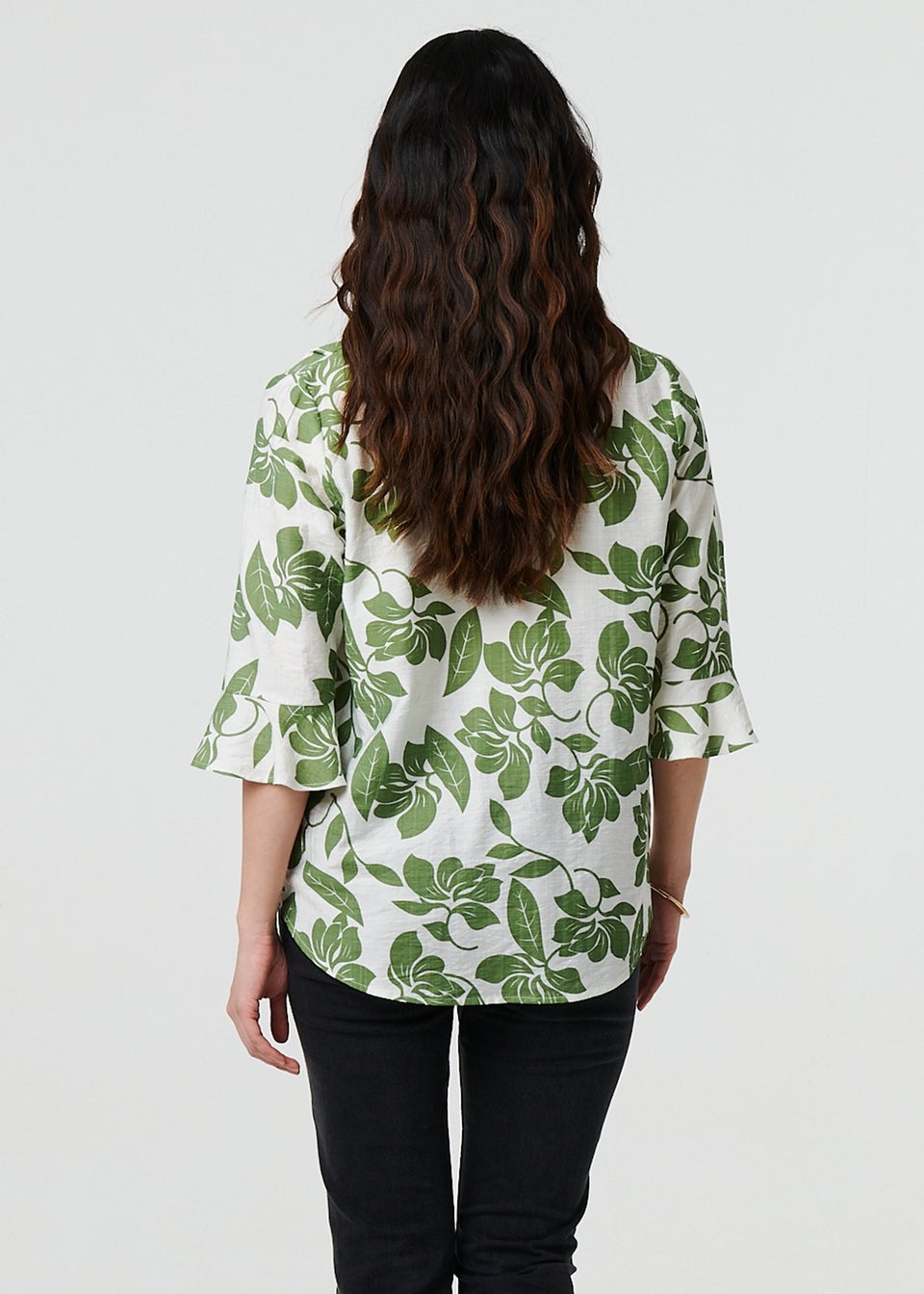 Izabel London Sage Leaf Print Flare Sleeve Blouse