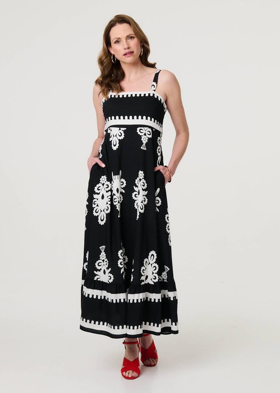 Izabel London Black Ikat Print Sleeveless A-Line Maxi Dress