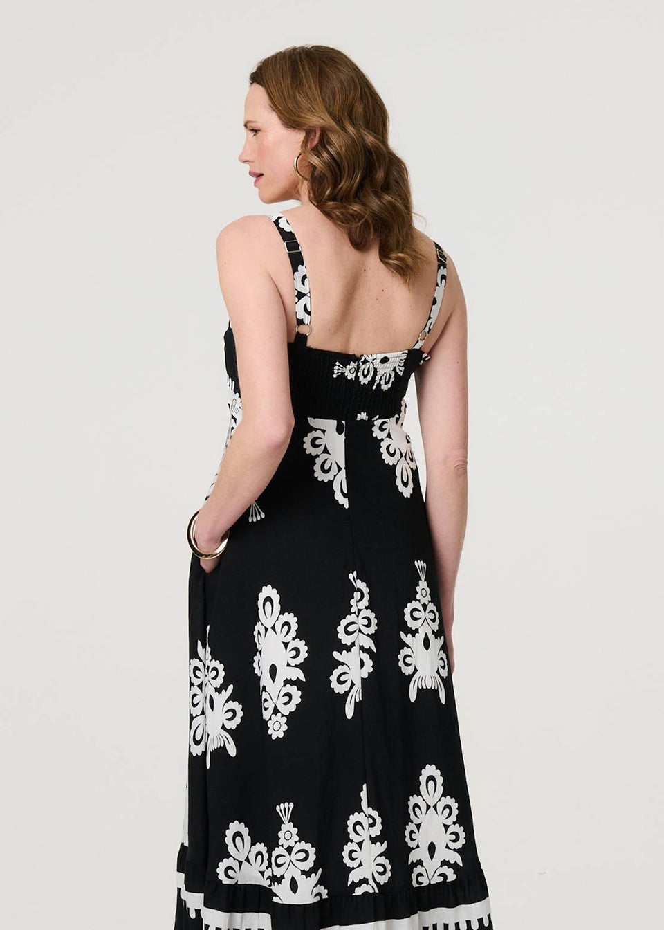 Izabel London Black Ikat Print Sleeveless A-Line Maxi Dress