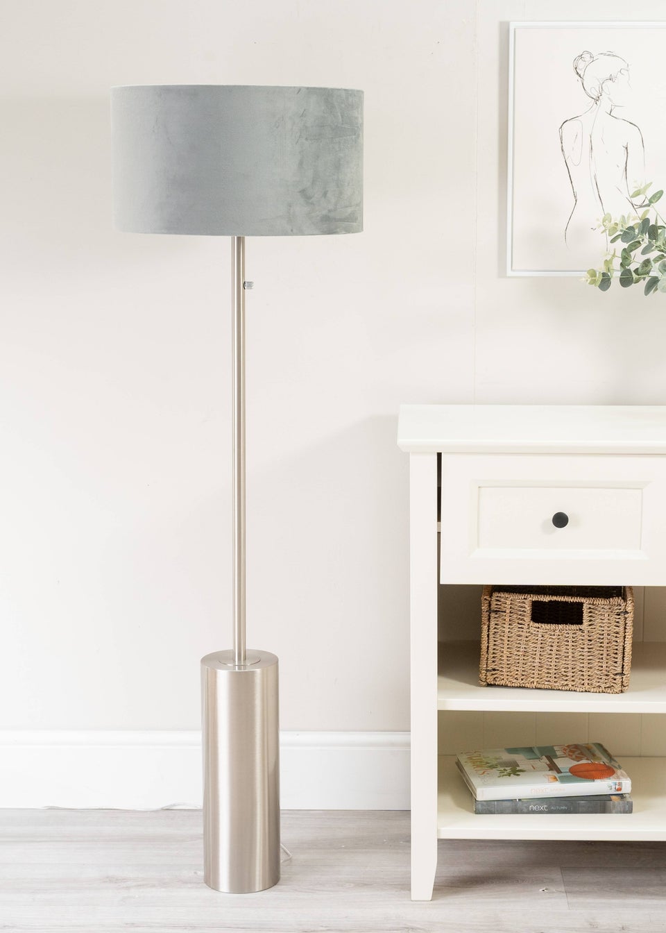 ValueLights Lexy Dimmable Plated Silver Floor Lamp with Large Drum Shade
