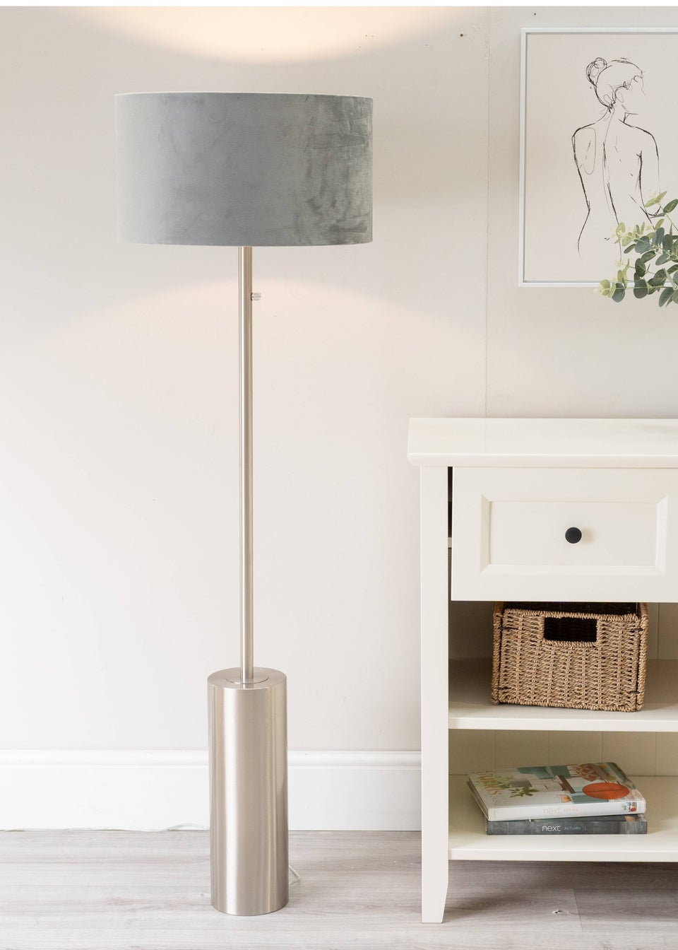 ValueLights Lexy Dimmable Plated Silver Floor Lamp with Large Drum Shade